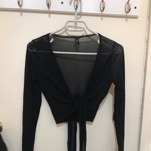 Windsor sheer tie top